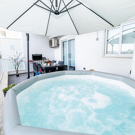 Sea Breeze, Spacious 2-Bedroom Lux Seaside Apartments San Pawl il-Baħar Zewnętrze zdjęcie