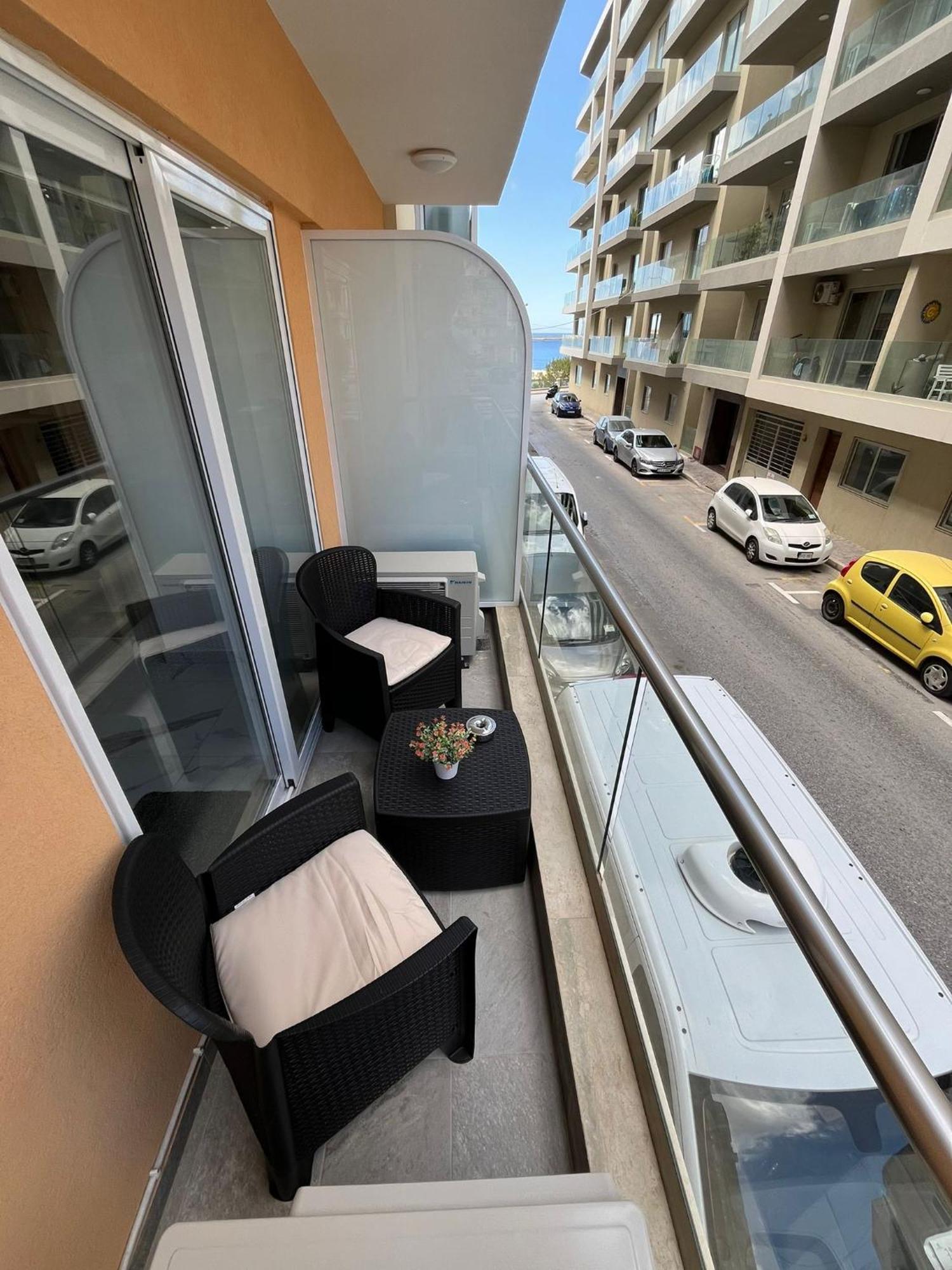Sea Breeze, Spacious 2-Bedroom Lux Seaside Apartments San Pawl il-Baħar Zewnętrze zdjęcie