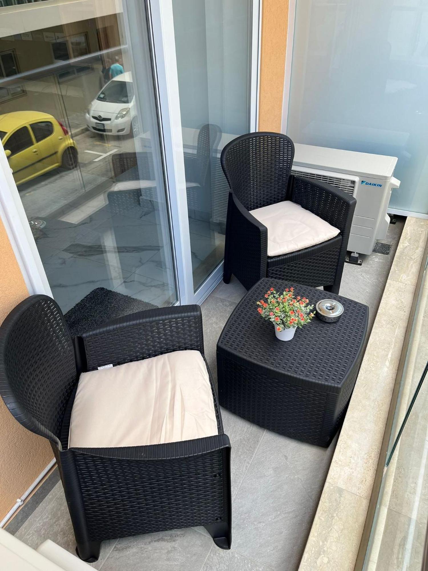 Sea Breeze, Spacious 2-Bedroom Lux Seaside Apartments San Pawl il-Baħar Zewnętrze zdjęcie