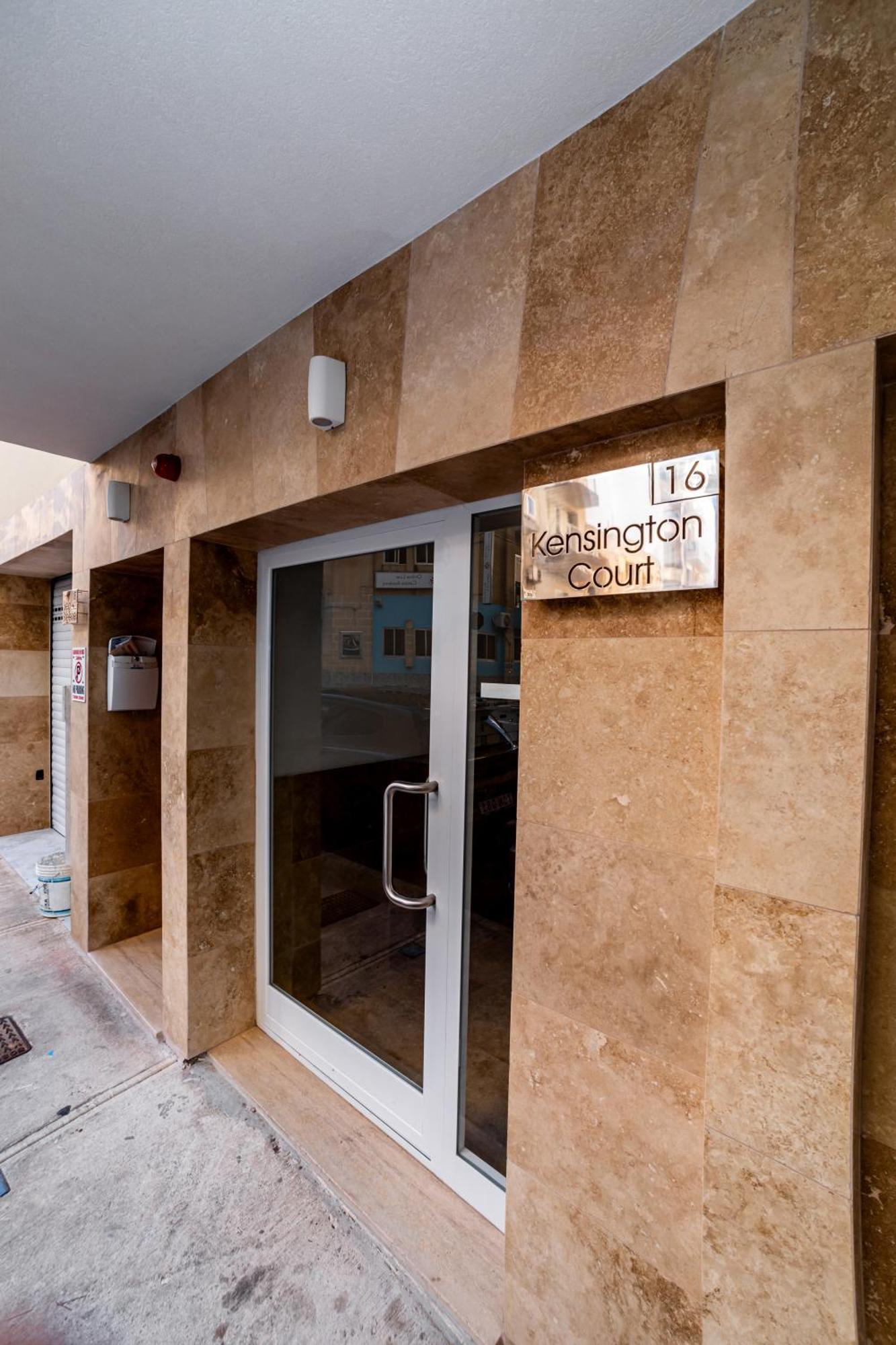 Sea Breeze, Spacious 2-Bedroom Lux Seaside Apartments San Pawl il-Baħar Zewnętrze zdjęcie