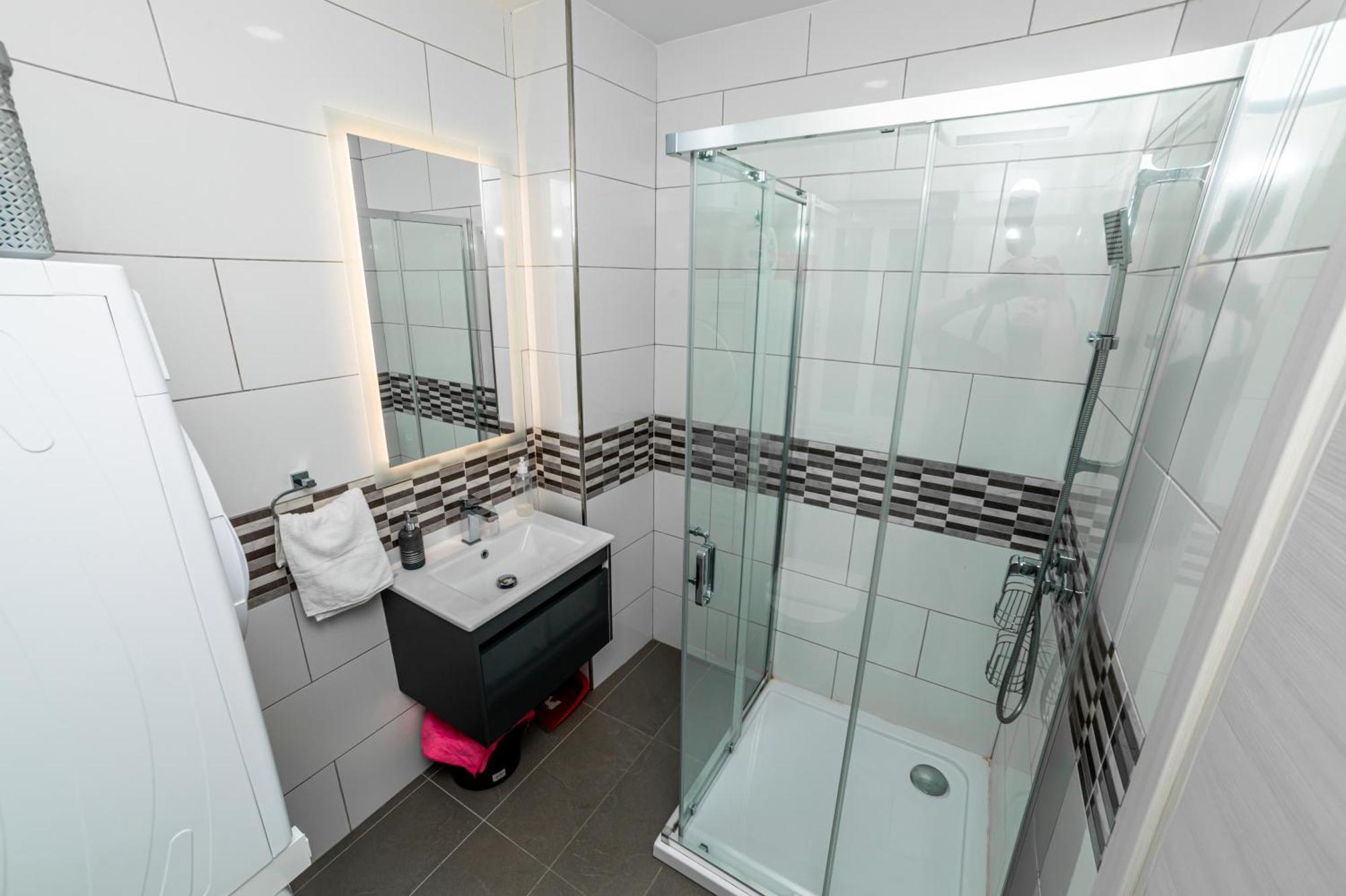 Sea Breeze, Spacious 2-Bedroom Lux Seaside Apartments San Pawl il-Baħar Zewnętrze zdjęcie