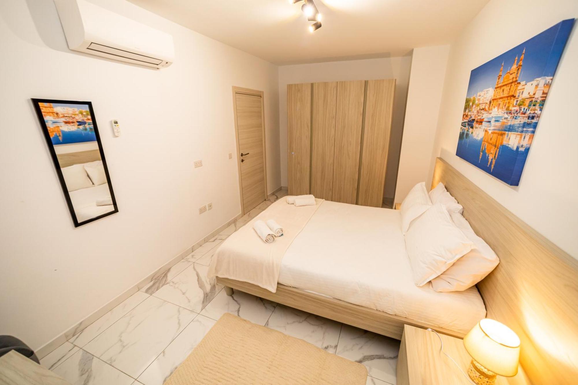 Sea Breeze, Spacious 2-Bedroom Lux Seaside Apartments San Pawl il-Baħar Zewnętrze zdjęcie